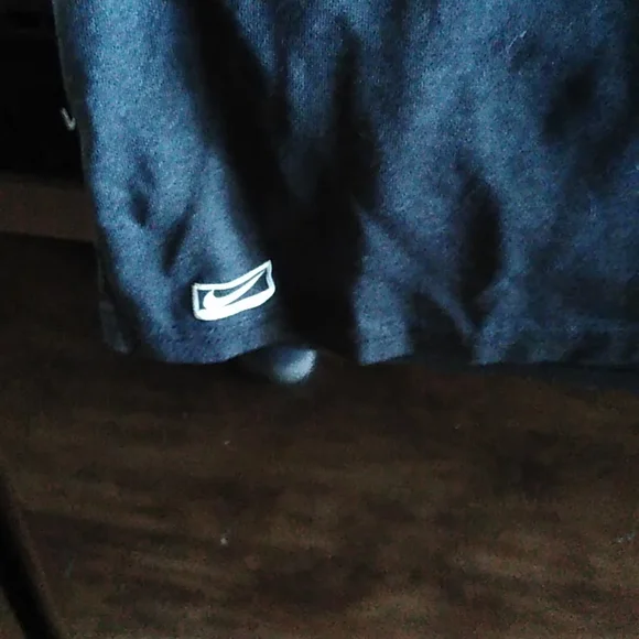 Nike Basketball T Shirt - Picture 2 of 4